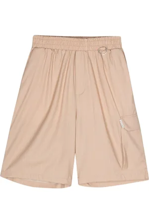 Family First Stribede shorts i twill