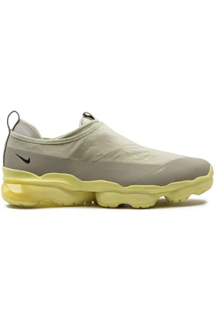 Nike VaporMax Moc Roam Light Stone sneakers