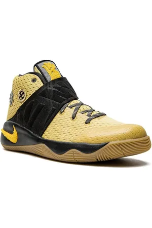 Nike High-top Kyrie 2 sneakers
