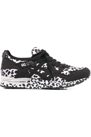 Comme des Garçons Sneakers med snøre og leopardtryk