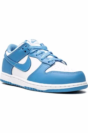 Nike Dunk Low sneakers