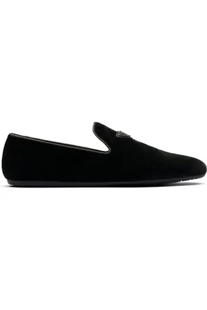 Prada Loafers med trekantet logo
