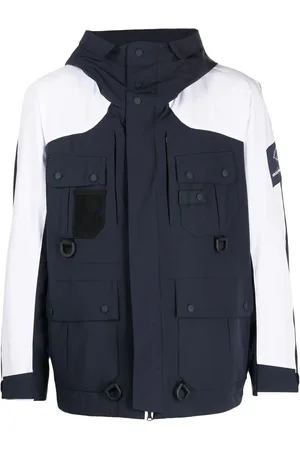 WHITE MOUNTAINEERING Jakke med hætte og flere lommer