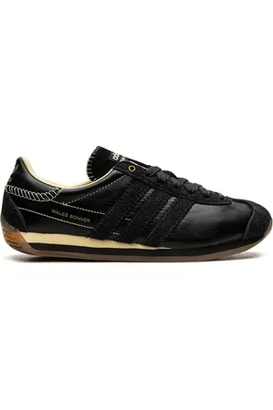 adidas Wales Bonner sneakers med paneler