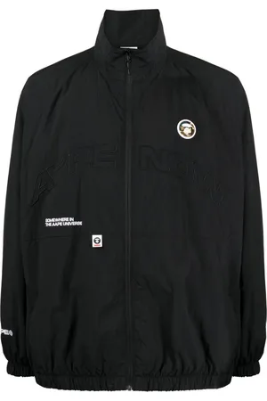 A Bathing Ape Jakke med broderet logo og høj hals
