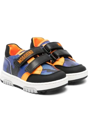 Moschino Sneakers i læder med logobroderi