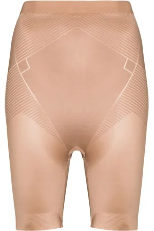Spanx Thinstincts® shorts med mellemlang pasform og høj talje