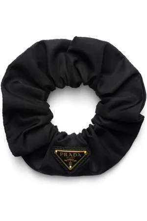 Prada Re-Nylon hårelastik med trekantet logo