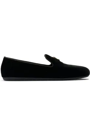 Prada Loafers med trekantet logo
