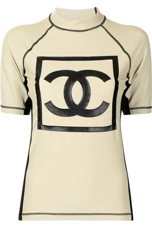 CHANEL Sports T-shirt med CC-mærke fra 2003