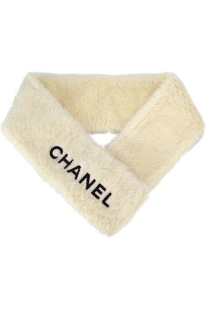 CHANEL Sjal med broderet logo og børstet effekt fra 1990-2000