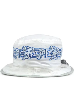 CHANEL 1990-2000 Sport line bøllehat