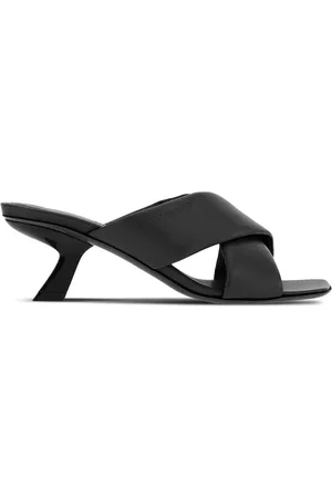 Salvatore Ferragamo Mules i lammeskind med krydsede remme