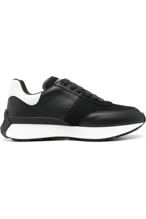 Alexander McQueen Kraftige sneakers med paneler
