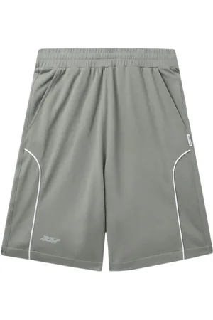 Izzue Shorts med stribedetalje