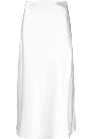 Atu Body Couture Kort nederdel i satin med A-snit