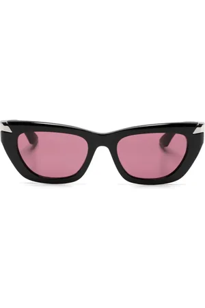 Alexander McQueen Cat eye-solbriller med graveret logo