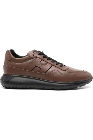 Hogan Loafers i ruskind med logoapplikation