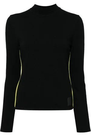 CHANEL Sport Line sweater fra 2004