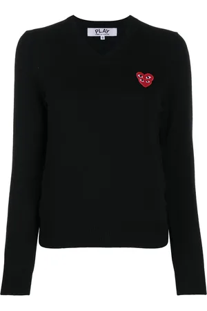 Comme des Garçons Top med V-hals og overlappet hjerte