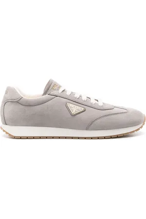 Prada Rank sneakers i ruskind