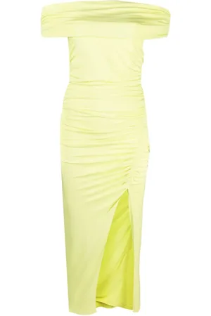 Self-Portrait Draperet midi-kjole med off-shoulder-snit