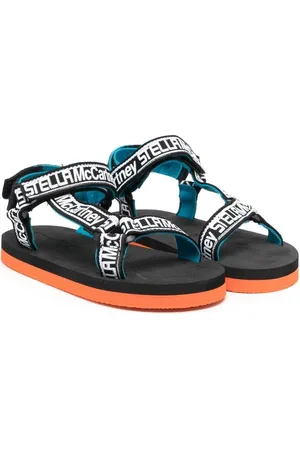 Stella McCartney Sandaler med burrelukning og logotryk