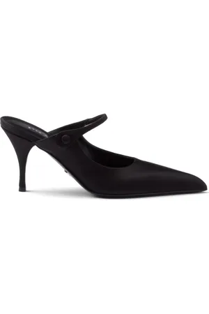 Prada 75 mm mules i satin med spids snude