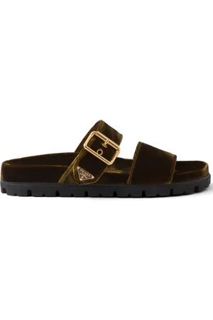 Prada Sandaler i velour med spænde