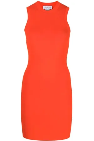 Victoria Beckham Kort ribstrikket kjole