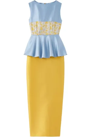 Destree Mellemlang Cy kjole med peplum-talje