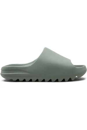 Yeezy Flade "Salt" sandaler