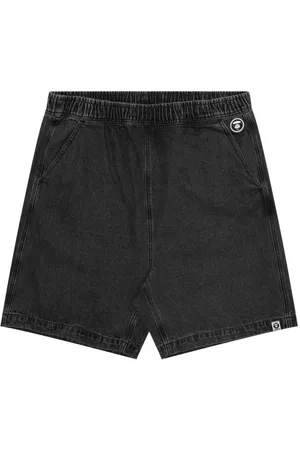 A Bathing Ape Moonface denimshorts med applikation