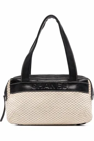 CHANEL 2004-2005 strikket skuldertaske med præget logo