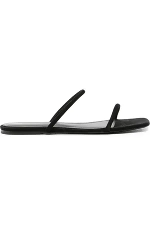 Totême Minimalist sandaler i ruskind
