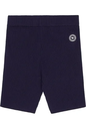 Sporty & Rich Ribbede basketballshorts med logomærke