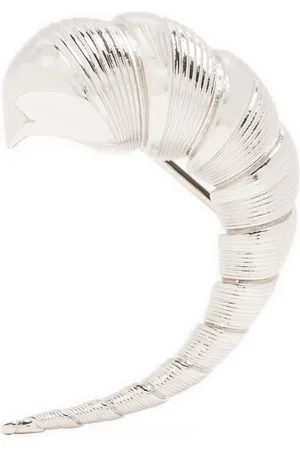 Courrèges øre-cuff med shell-form