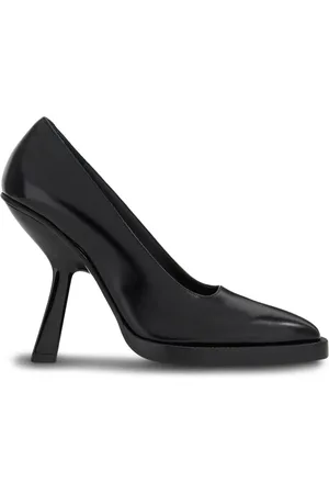 Salvatore Ferragamo Pumps med høj formet hæl