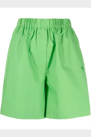 Nanushka Shorts med elastik i taljen