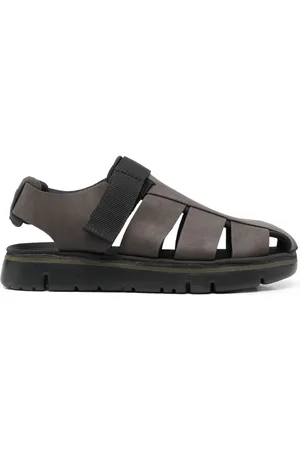Camper Sandaler med kraftig sål og remlukning