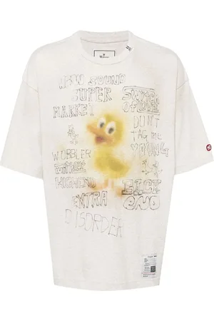 Maison Mihara Yasuhiro T-shirt med slitageeffekt og tryk
