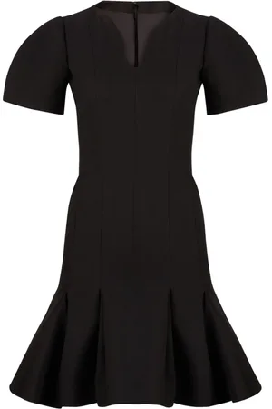 Nina Ricci Kjole med peplum-kant