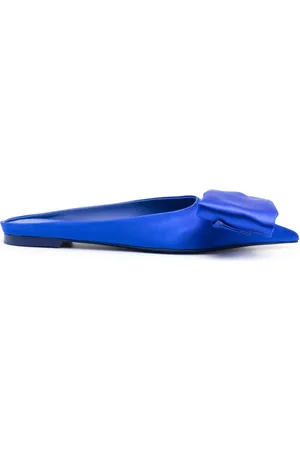 Salvatore Ferragamo Sandaler med asymmetrisk sløjfe