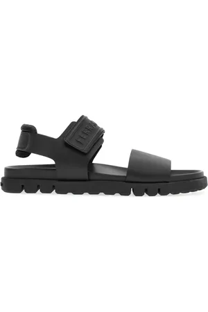 Salvatore Ferragamo Sandaler med dobbelt rem