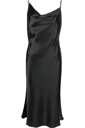 BLANCA Kjole med satin-effekt
