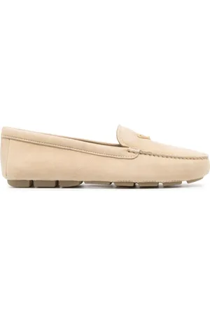 Prada Loafers i ruskind med trekantet logo