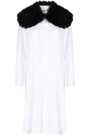 Comme des Garçons Mellemlang skjortekjole med pelskrave