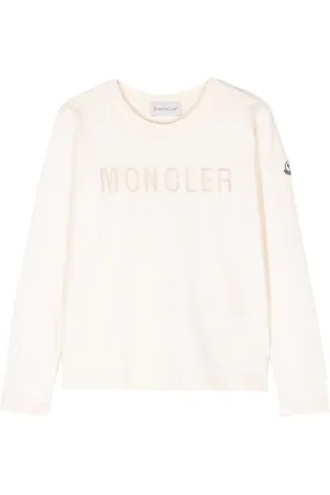 Moncler T-shirt med broderet logo og applikation