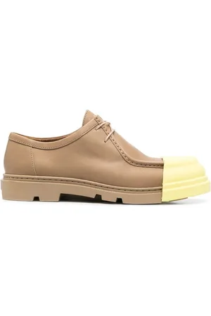 Camper Junction brogues med kontrastfarvet tåkappe