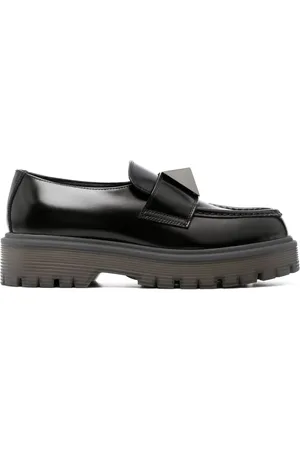 VALENTINO GARAVANI Loafers med nitteudsmykning og plateau